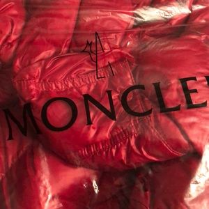 Kids jacket red moncler